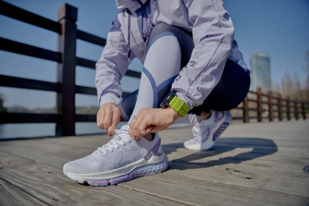 明星穿的nike跑鞋,明星都在穿的跑鞋