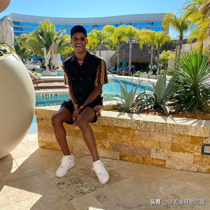 球场的战士,球场上的战士