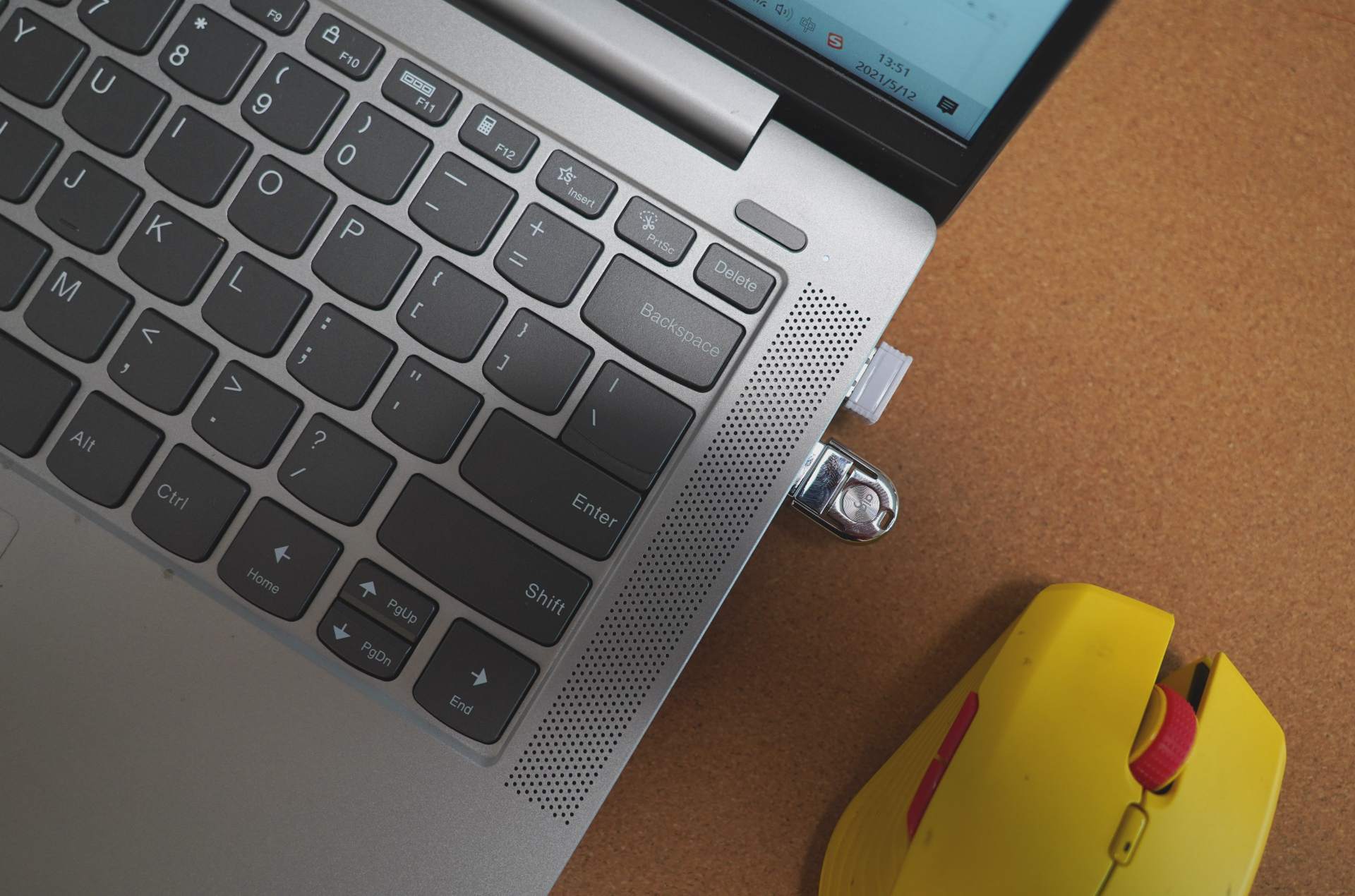 爱国者手机u盘无法使用,爱国者u盘连接手机不显示容量