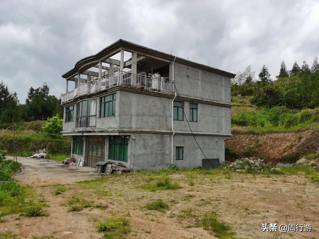 温州文成岭后烂井湖，虽繁华不再，却也有着属于它的传奇故事