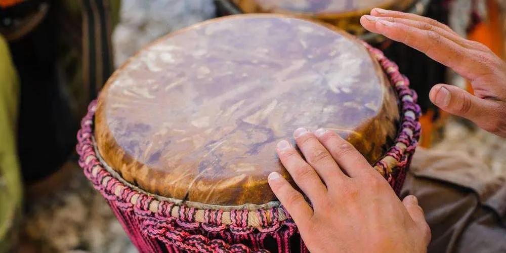 什么乐器简单易学易上手又不扰民,什么乐器比较容易上手又可以演奏