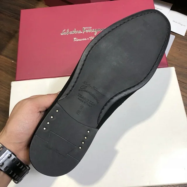 菲拉格慕男鞋什么系列档次最高,菲拉格慕2018鞋