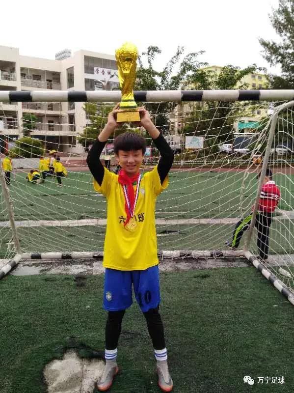出色!万宁籍球员杨禹东参加中国足协精英青少年球员训练营