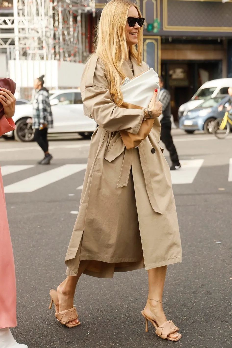 永不过时的风衣什么颜色好看,永不过时风衣价格100元以下