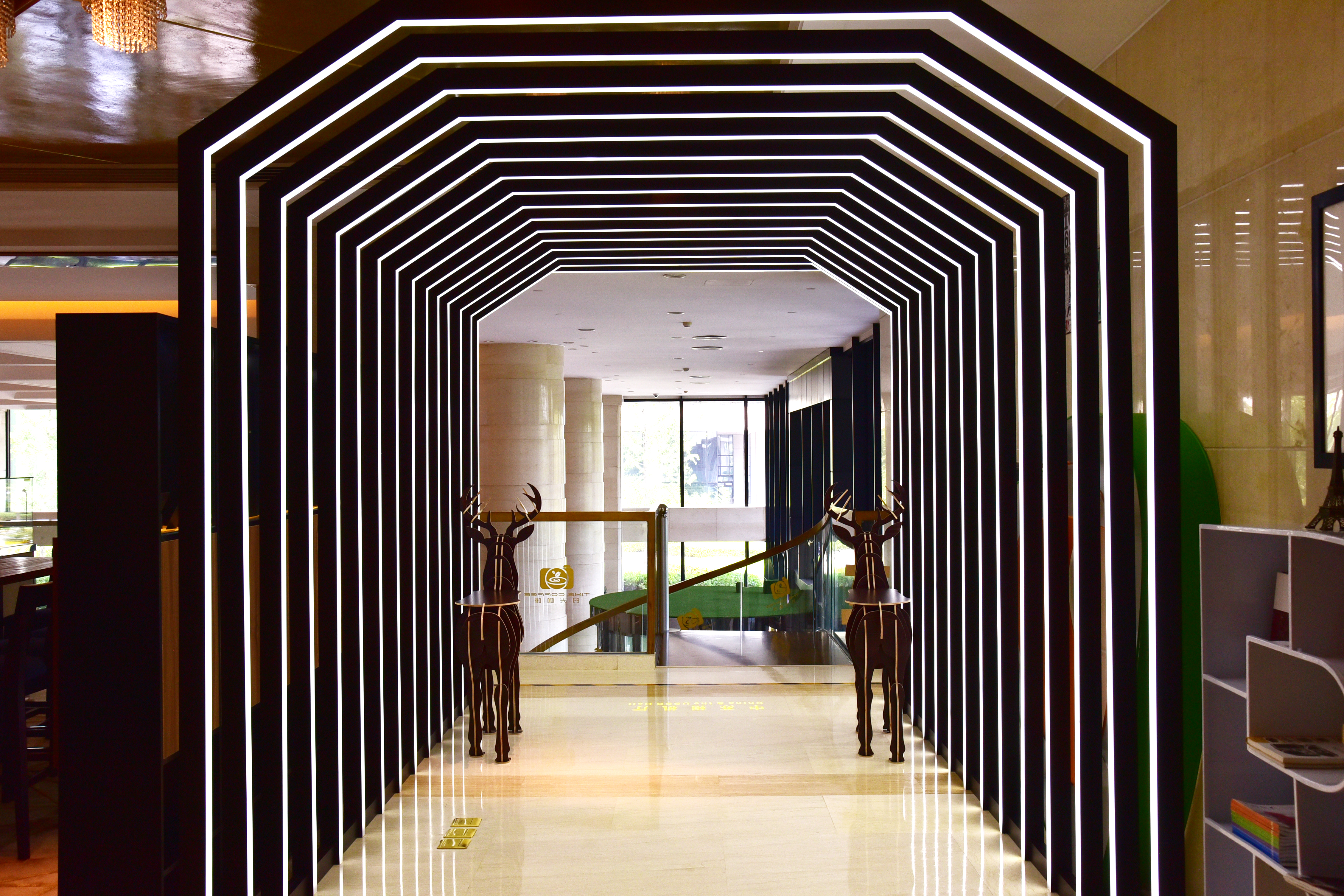 咖啡馆品味慢生活,有品味的高级咖啡馆