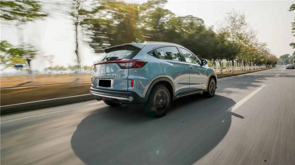 全新东风本田xrv试驾,好看的东风本田suv