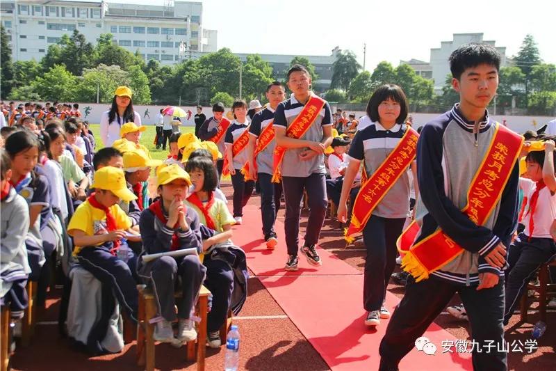 安徽省青华公学体考,安徽青华公学2015届