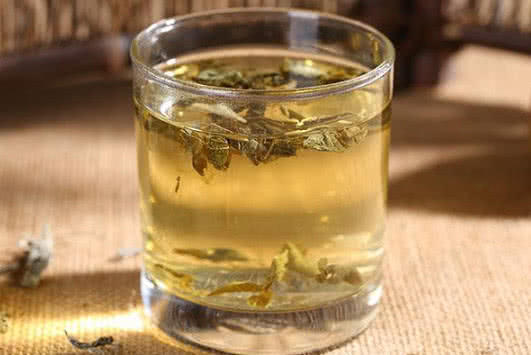 有助睡眠的食物褪黑素,每晚吃一片褪黑素改善睡眠