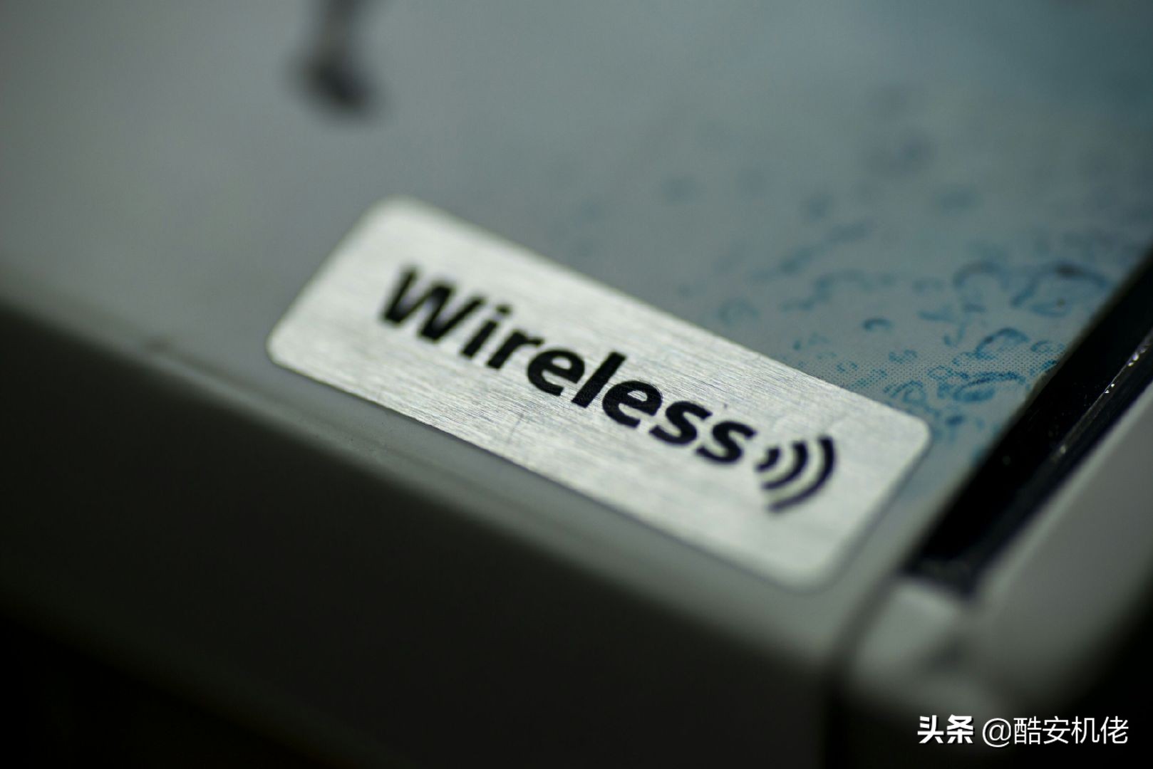 索尼降噪豆wf-1000xm4换电池,索尼wf1000xm4无线降噪耳机简评