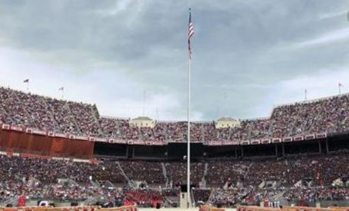 美国迈阿密硬石体育场,美国体育场