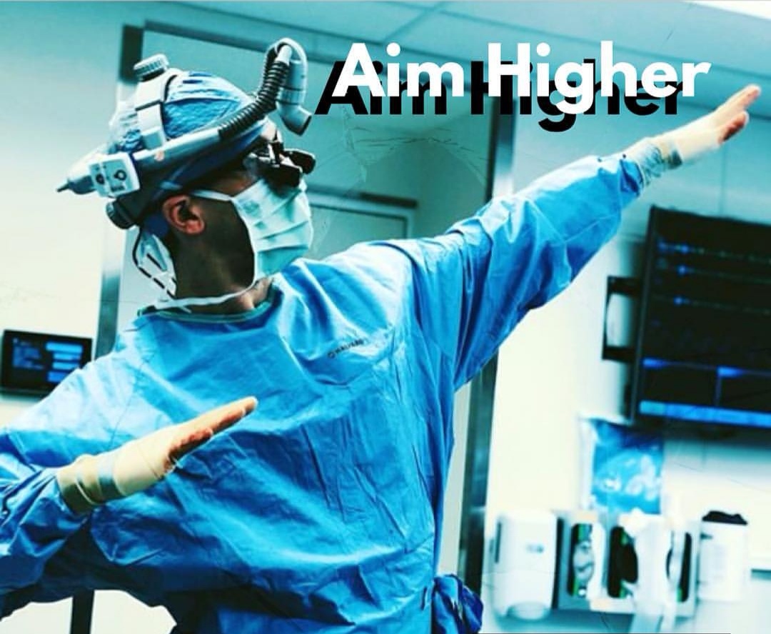 膝盖有骨刺和关节炎怎么治疗最好,膝关节长骨刺一冷就疼怎么治疗