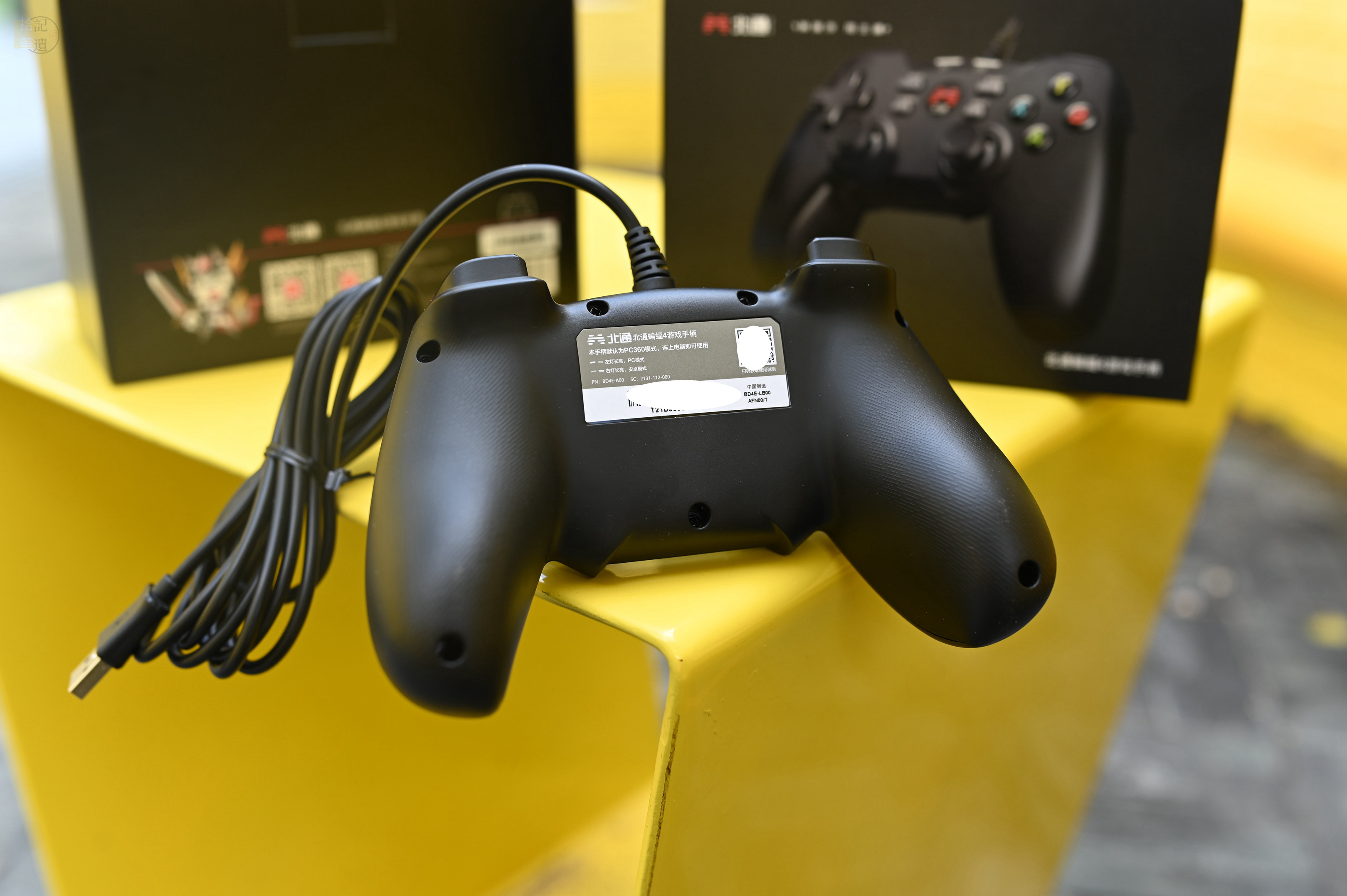 北通蝙蝠4游戏手柄上手体验,百元以内最好用的电脑手柄