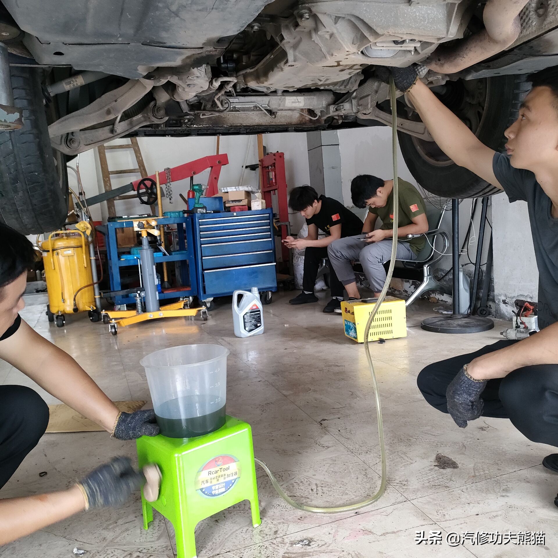 奥迪q5烧机油值不值得买,2015款奥迪q5舒适型烧机油