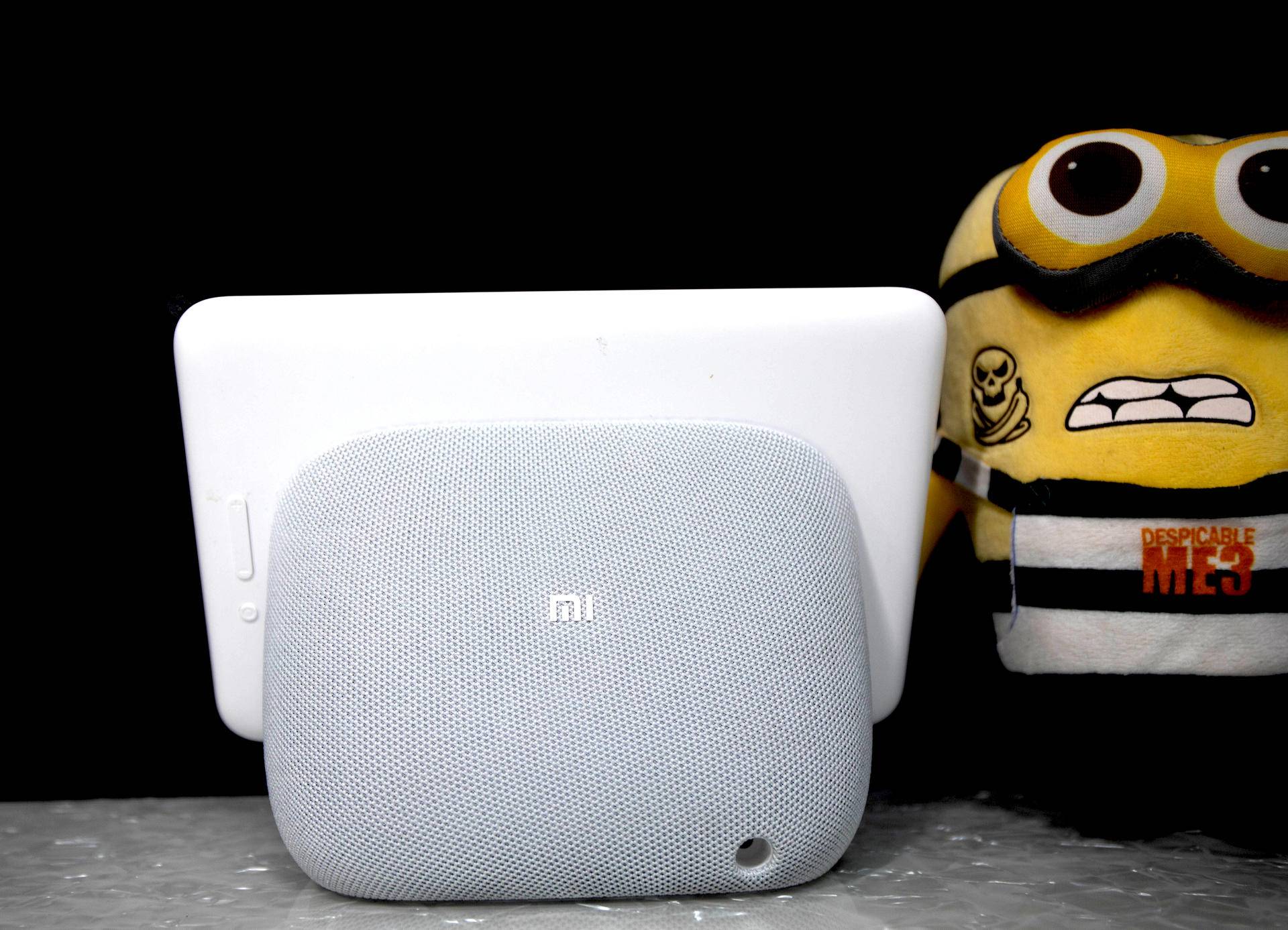 买平板送触屏版吗,红米触屏音箱8和小爱触屏音箱pro8