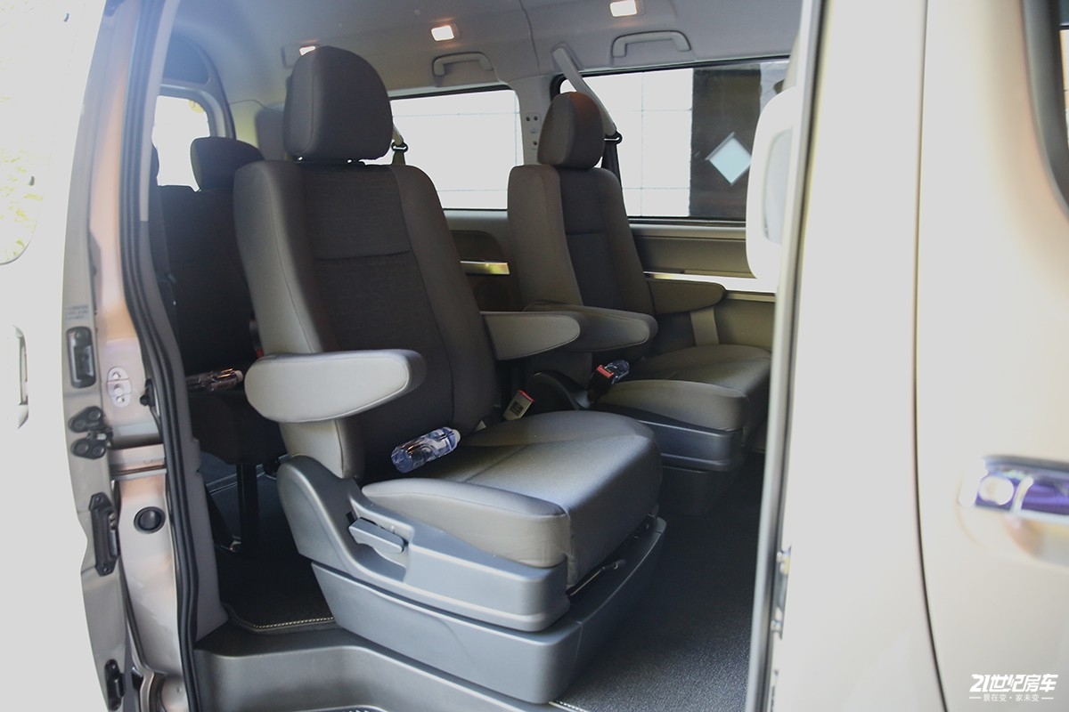 华晨雷诺金杯海狮王房车价格,华晨金杯新海狮房车