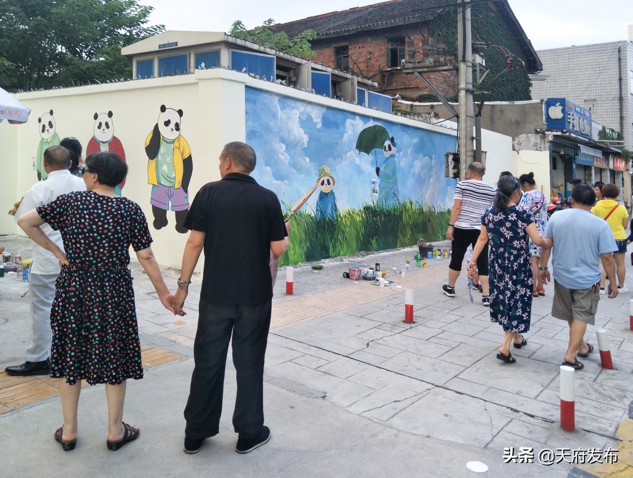 以墙为纸进行绘画,以墙为纸画画