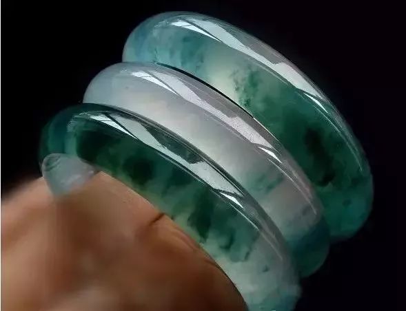 手镯长胖了脱不下来怎么办,长胖了手镯取不下来可以敲碎吗