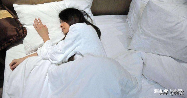 成为凶宅试睡员之后年薪过百万,酒店试睡员到底是个什么样的工作