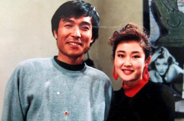 打擂梁朝伟，不输张国荣，被葛优崇拜，谢园是三十年前的天王巨星