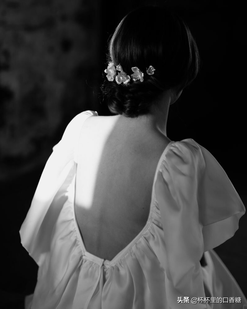 浪漫唯美顶上装饰，让澳头饰品牌ChristieMillinery伴你走向幸福