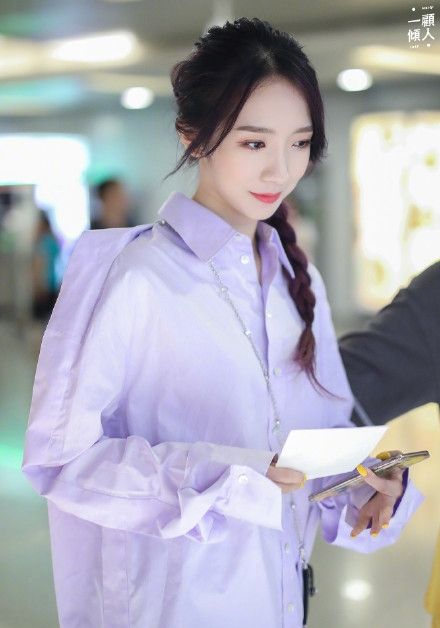 假期出游怎么穿搭衣服好看,出游最百搭的穿搭