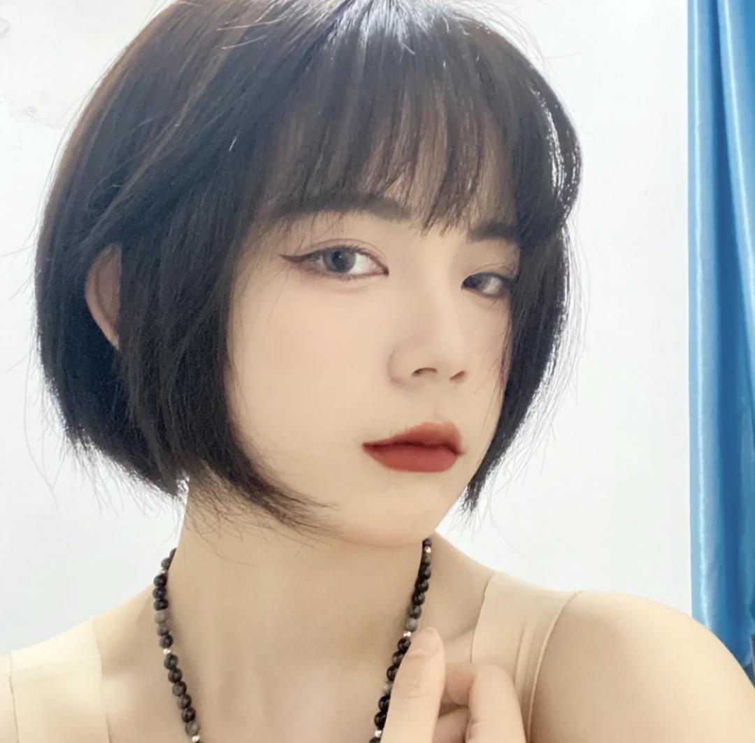 20款超美的气质发型!春夏季就这么留,显白又减龄