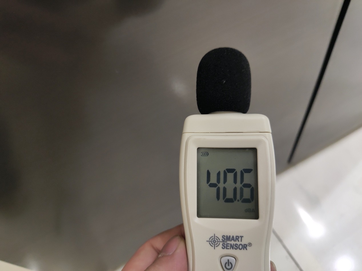 美的冰箱对开好还是四开好,美的635l是十字对开门冰箱测评