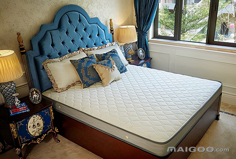 网上买家具靠谱吗,定制家具和网上买家具哪个便宜