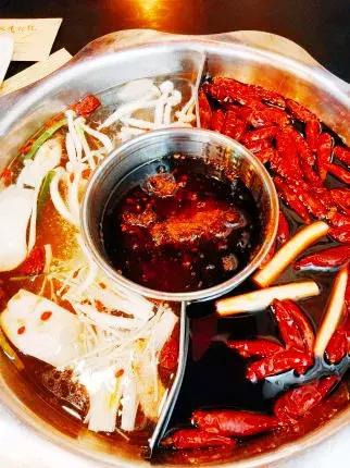 想减肥的天津人，千万别坐地铁3号线！好吃的太多啦