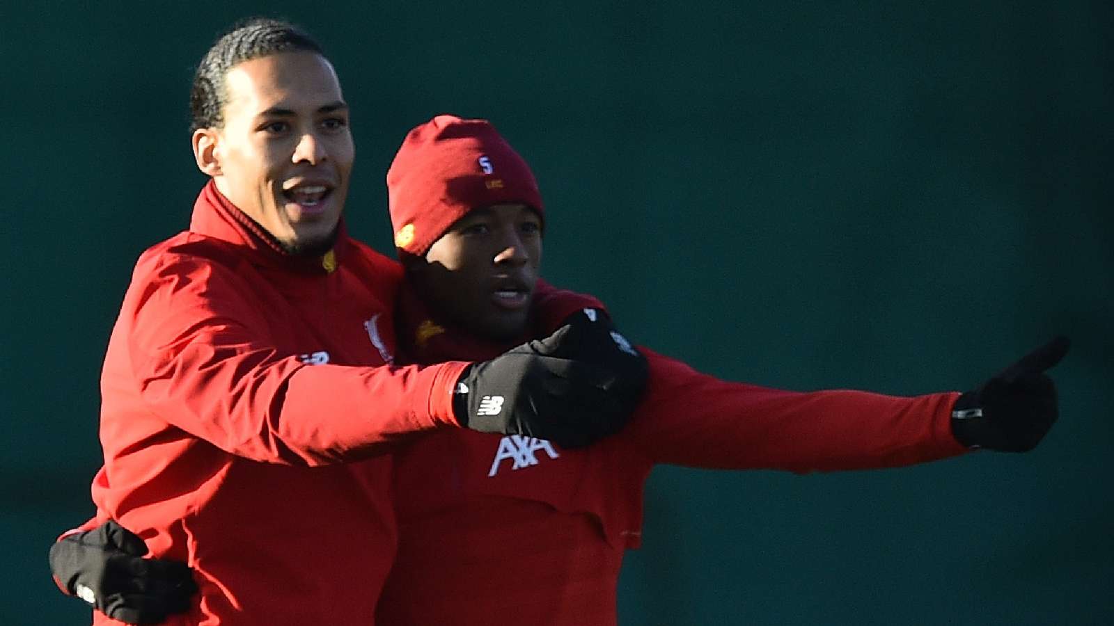 范迪克是伟大领袖,维纳尔杜姆是完美球员!克洛普打造的经典团队