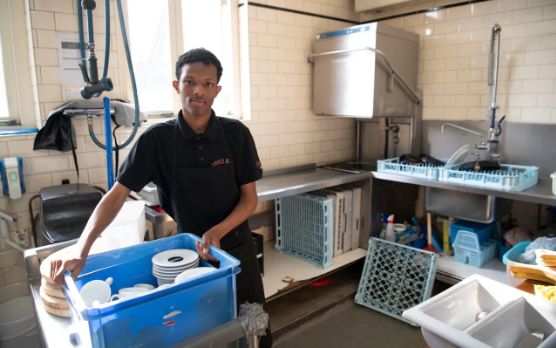 范戴克当洗碗工,范戴克联赛高光时刻