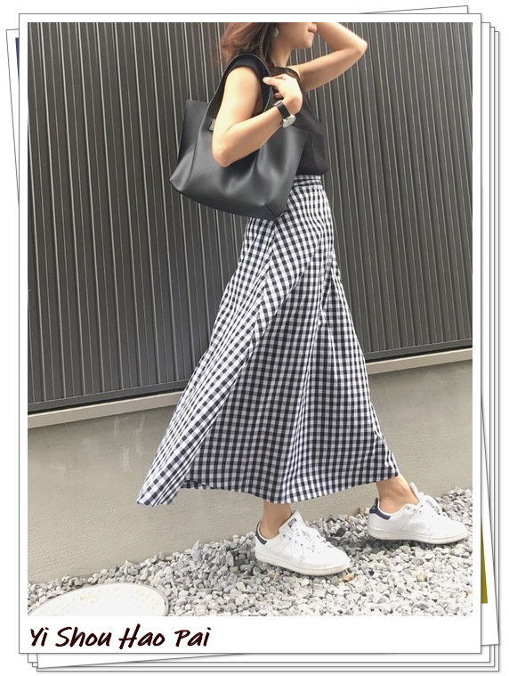 阿迪达斯女鞋小白鞋经典款,阿迪达斯史密斯小白鞋搭配