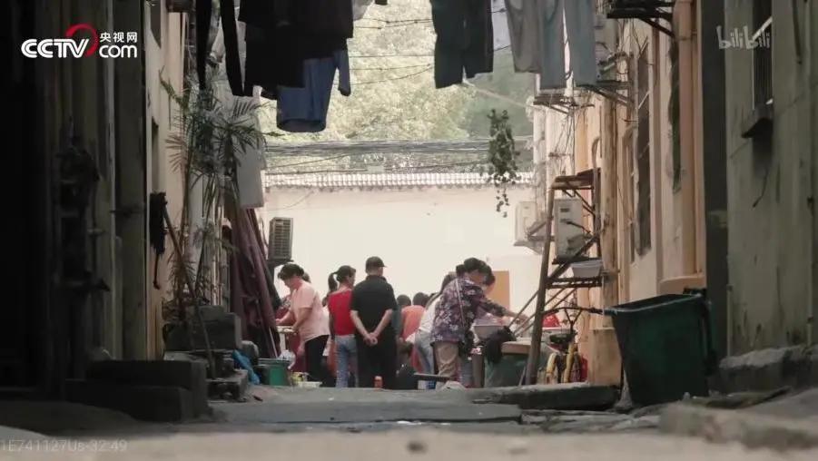 这对夫妻火了,最近上过热搜的一对夫妻