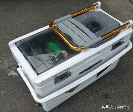 钓箱钓椅小钓台哪个更实用,野钓推荐钓箱钓椅
