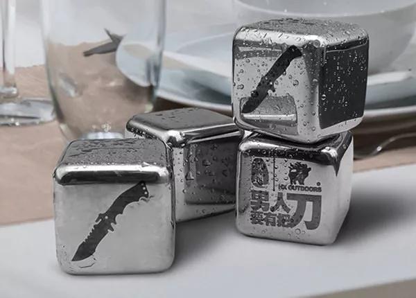 冰镇白酒调配,冰镇啤酒怎么喝才爽