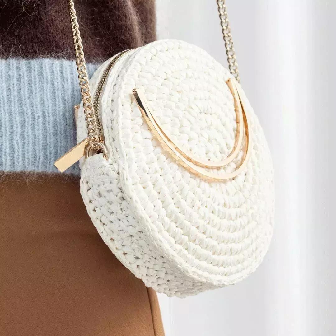 在hm挑丑衣服,hm衣服推荐新款