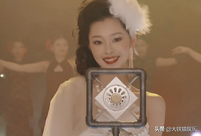 烤瓷牙失败的女明星,有老虎牙的女明星有谁