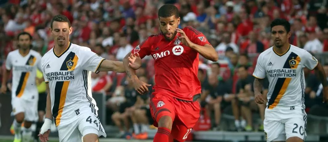 银河主场三连败K球APP周五直播伊布迎战“北境之王”