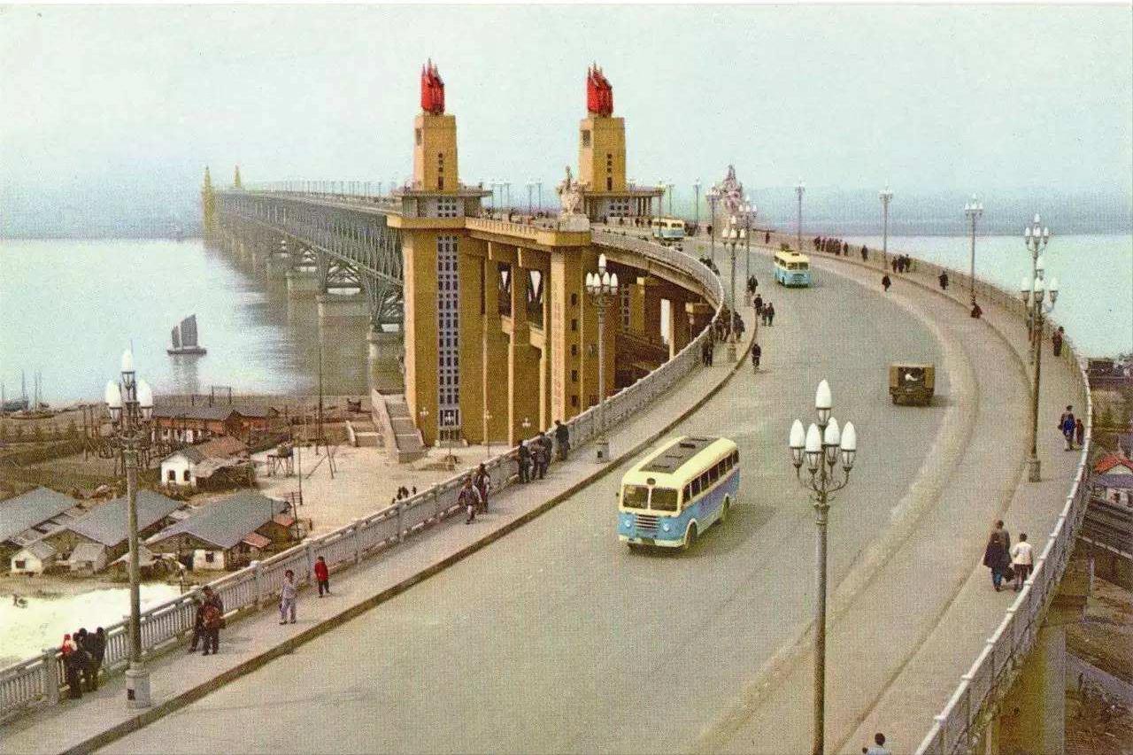 上海南浦大桥为什么这么堵,上海南浦大桥惊艳