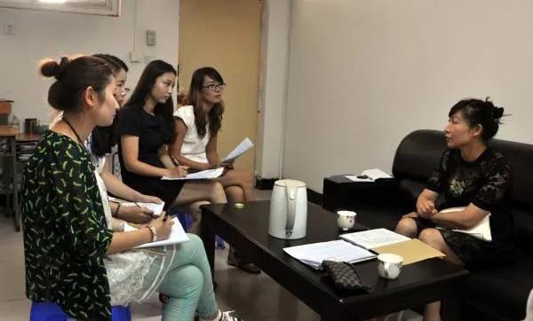 女生在工地上做资料员,女生做工程资料员的发展方向