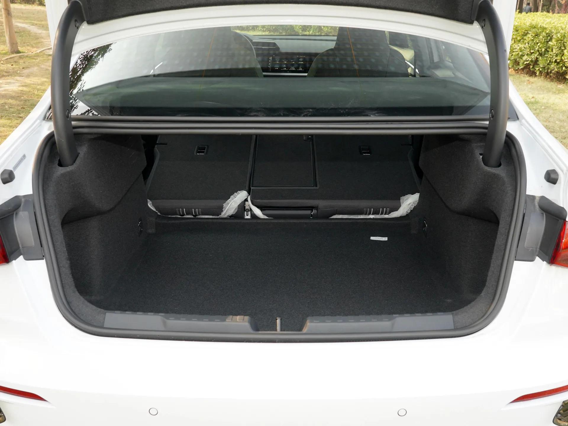 奥迪a3敞篷车2021款多少钱新车,a3l奥迪2021款两厢落地价