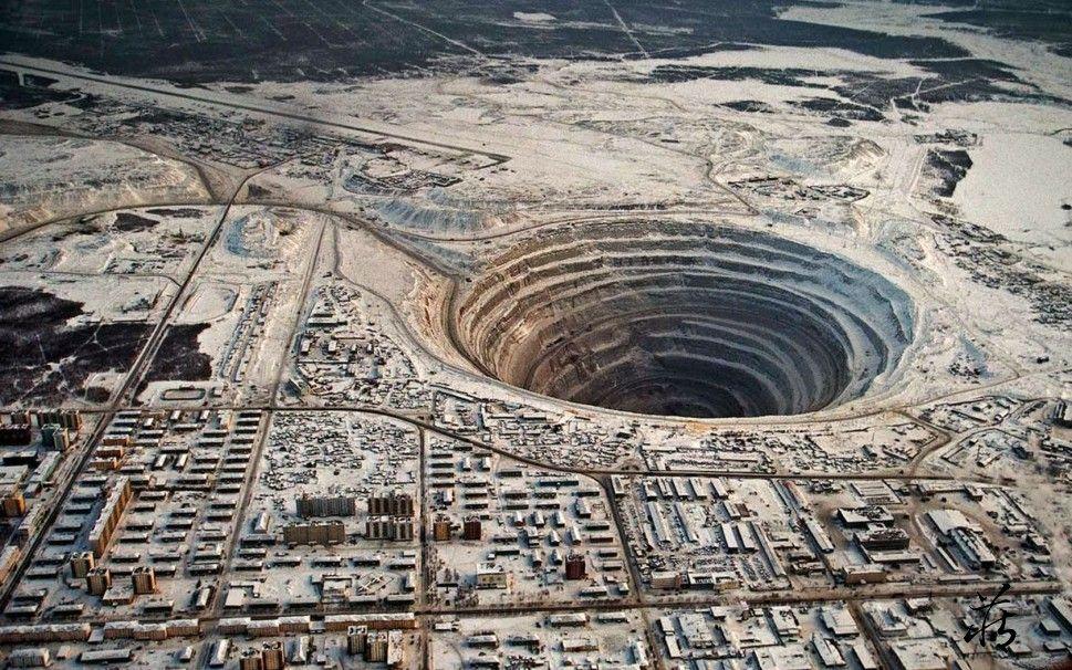 钻石为何被称为20世纪最大骗局,钻石到底是不是最大骗局