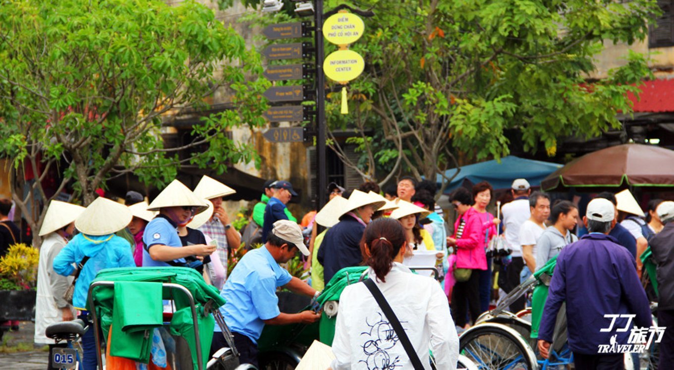 波澜不惊可以形容水面吗,描述海上邮轮的感觉