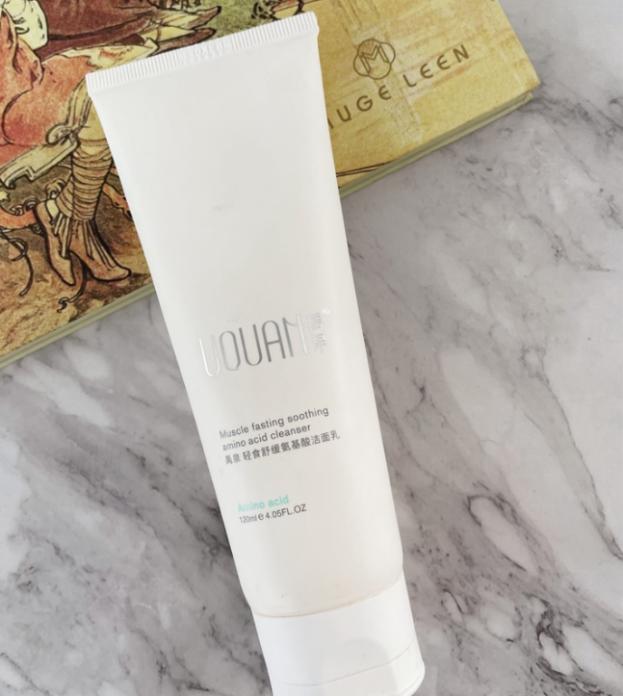 还在用这几款洗面奶离烂脸不远了,三种公认烂脸的洗面奶