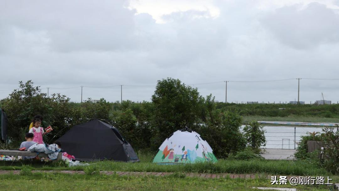 上海东南角，可以看到第一缕阳光升起的滨海之城——南汇新城