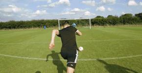 1对1门将小场如何守门,面对单刀守门员该怎么做