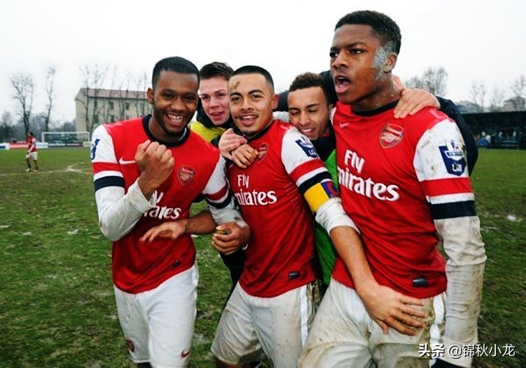 中场现状,中国男足中场谁能盘活