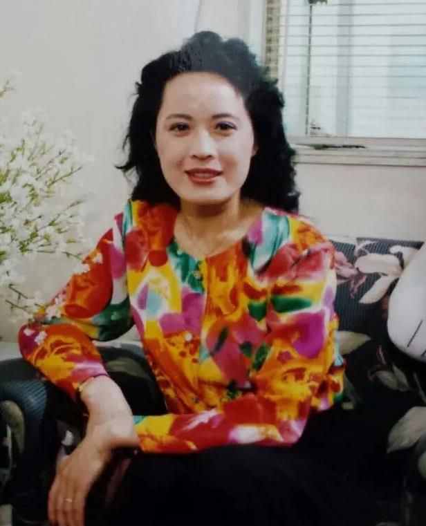 囧妈里的妈妈们,囧妈中妈妈是谁扮演的