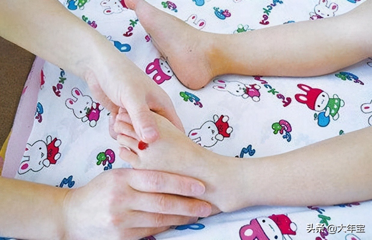 宝宝多按摩哪里会长高,如何给婴儿按摩会长高