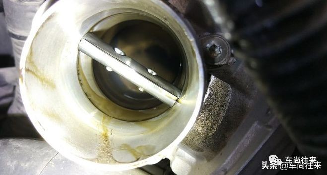 1.5t福克斯节气门存大量机油真相,福特1.5t漏机油通病
